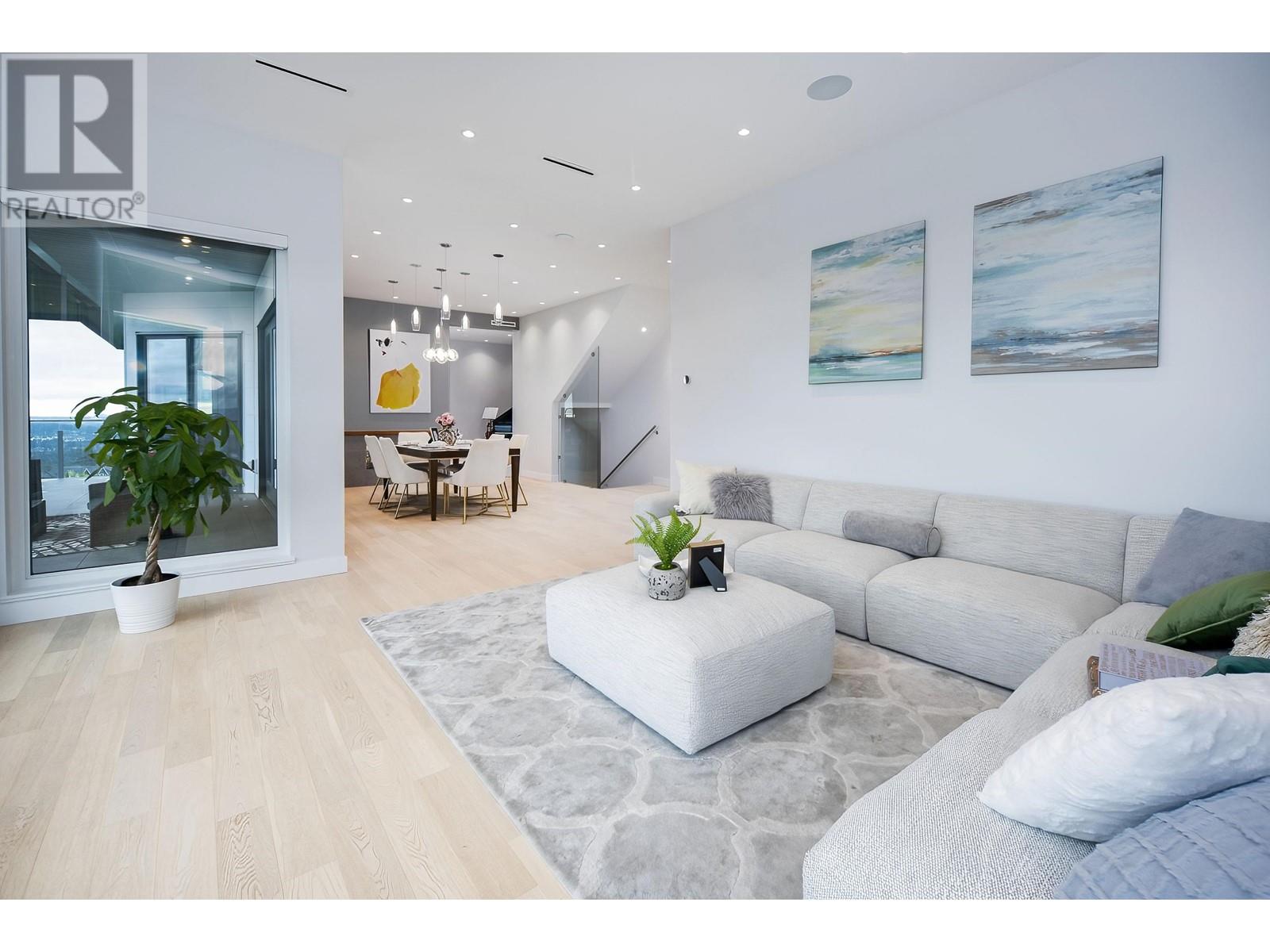 1445 Shay Street, Coquitlam, British Columbia  V3E 0M3 - Photo 5 - R3012119