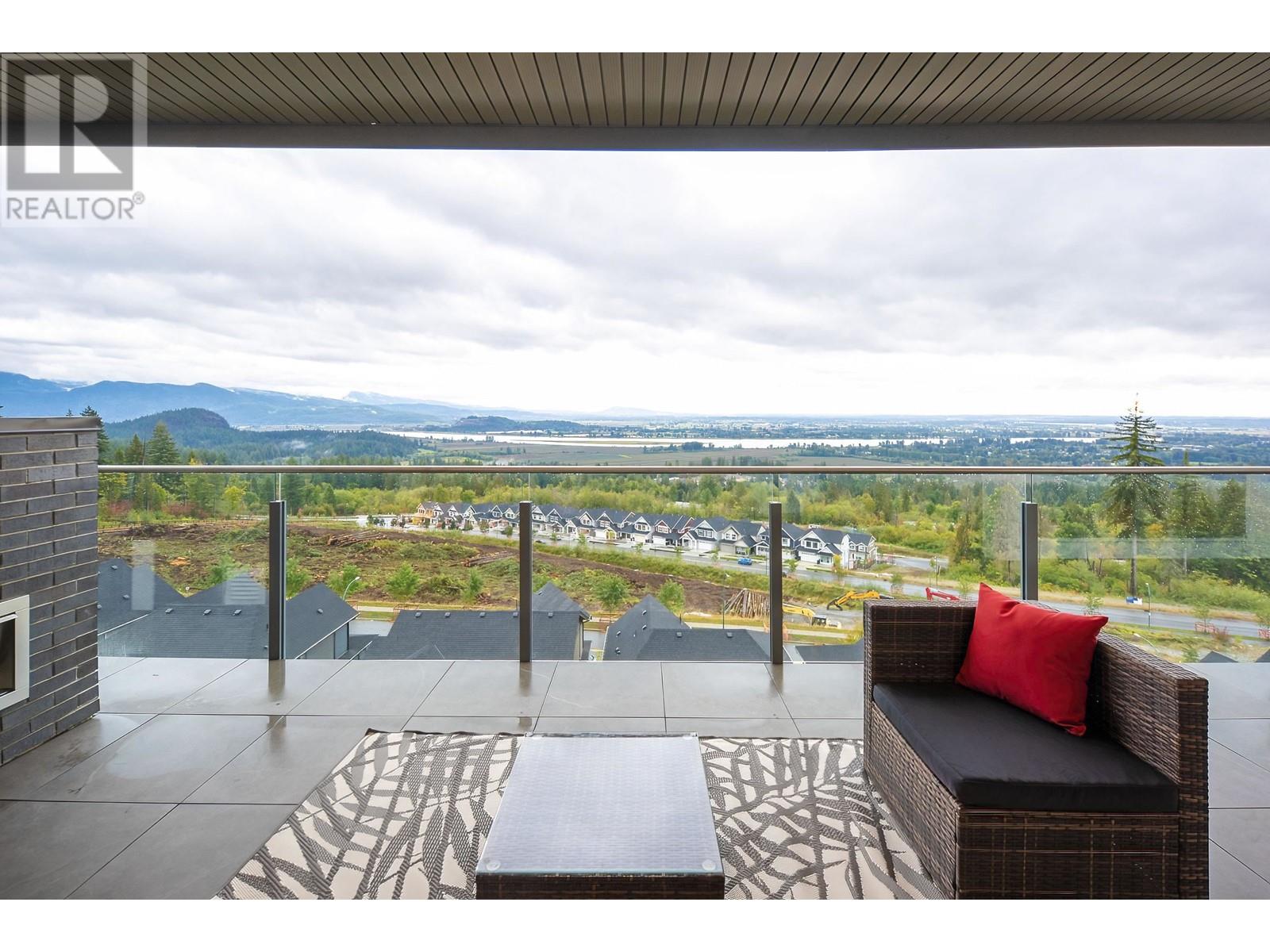 1445 Shay Street, Coquitlam, British Columbia  V3E 0M3 - Photo 6 - R3012119