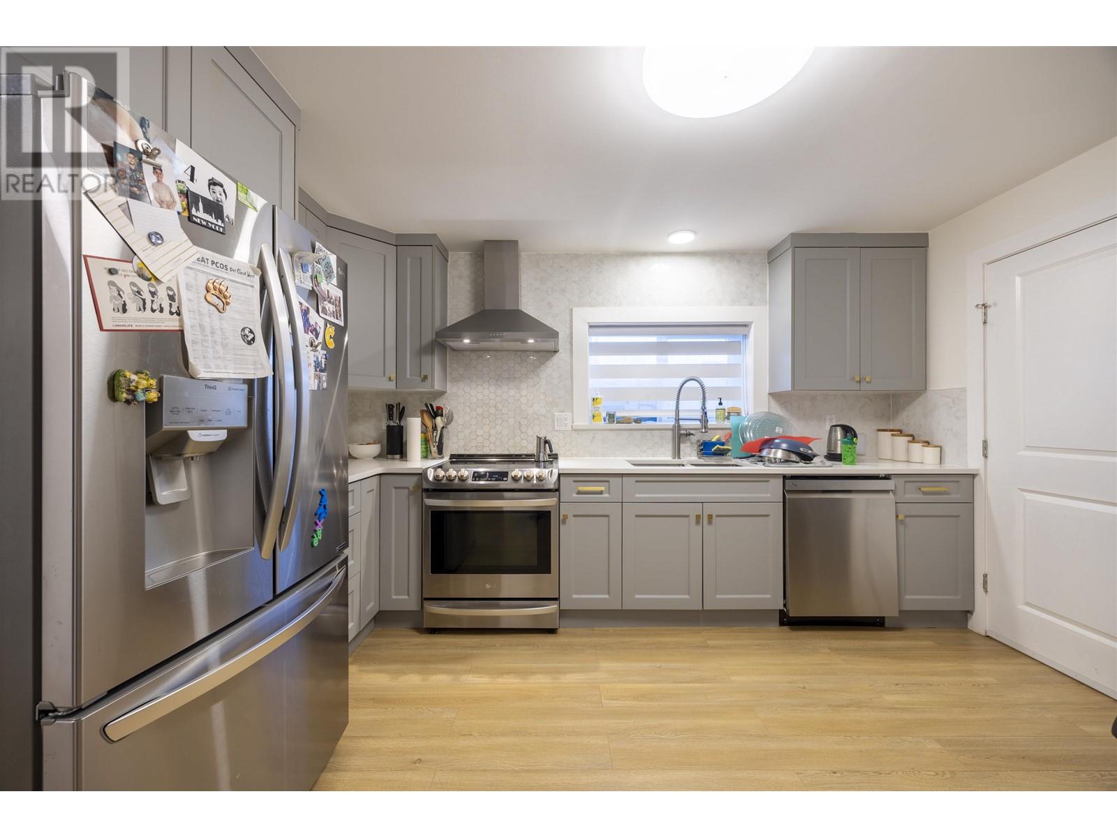 4198 St. George Street, Vancouver, British Columbia  V5V 0C2 - Photo 18 - R3012107