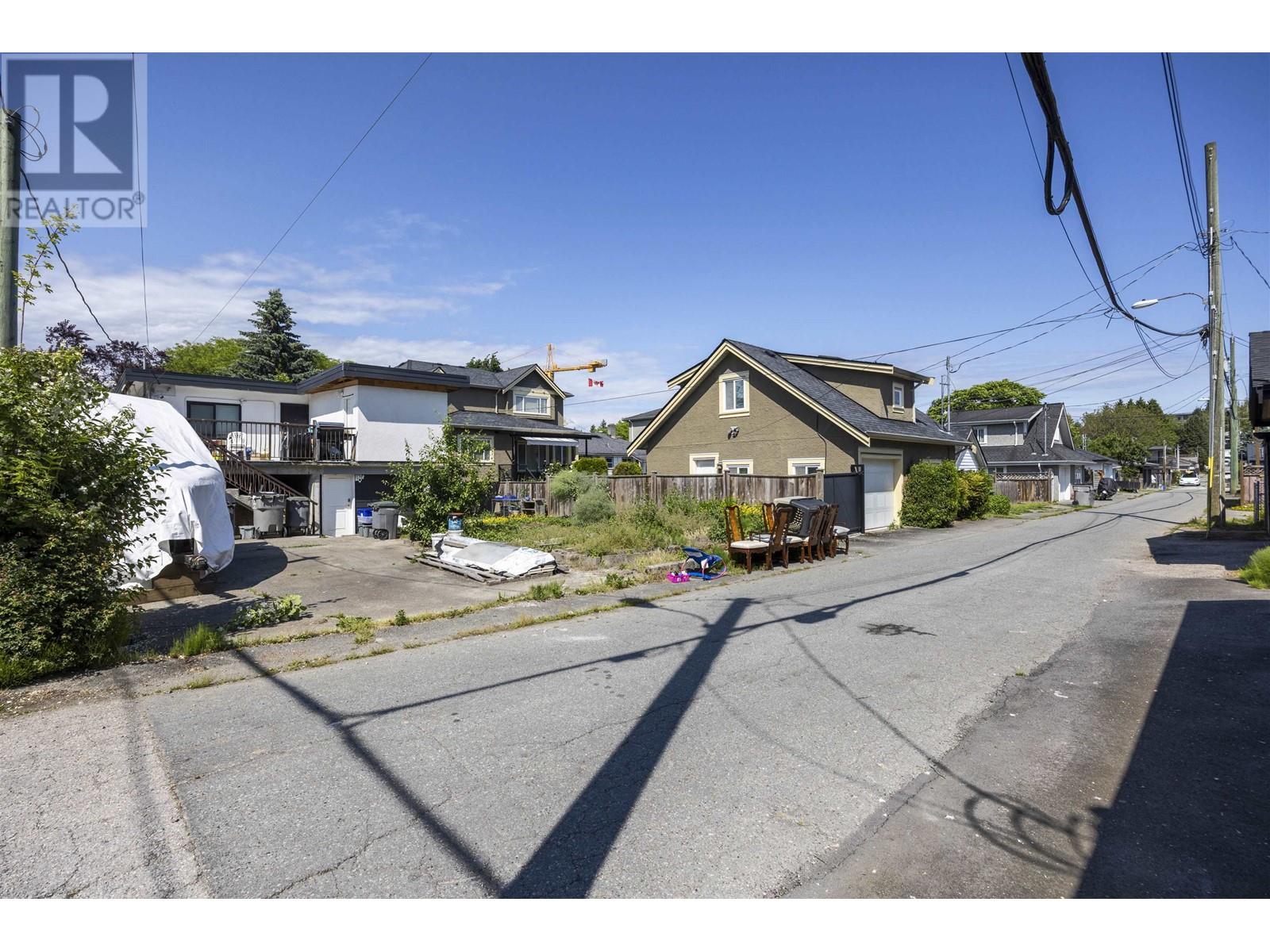 4198 St. George Street, Vancouver, British Columbia  V5V 0C2 - Photo 3 - R3012107