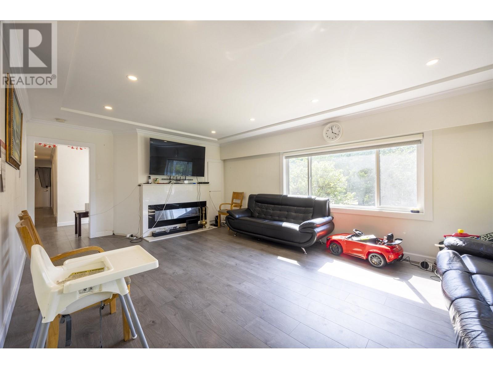 4198 St. George Street, Vancouver, British Columbia  V5V 0C2 - Photo 28 - R3012107