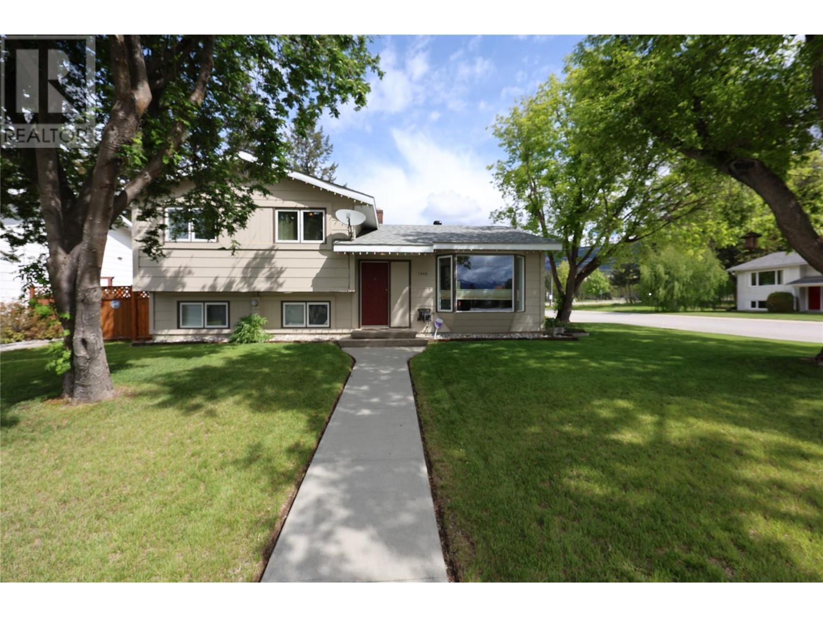 1440 Birch Crescent, Golden, British Columbia  V0A 1H6 - Photo 39 - 10349492