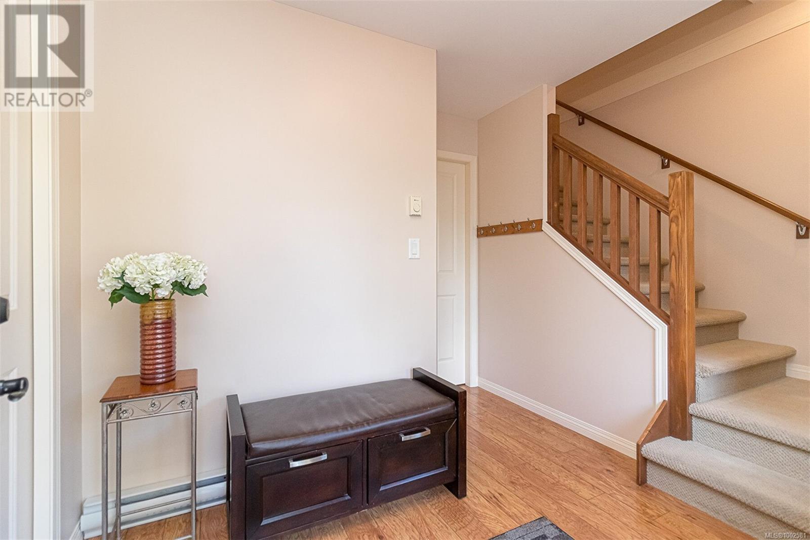 1747 Whiffin Spit Rd, Sooke, British Columbia  V9Z 0T9 - Photo 6 - 1002581