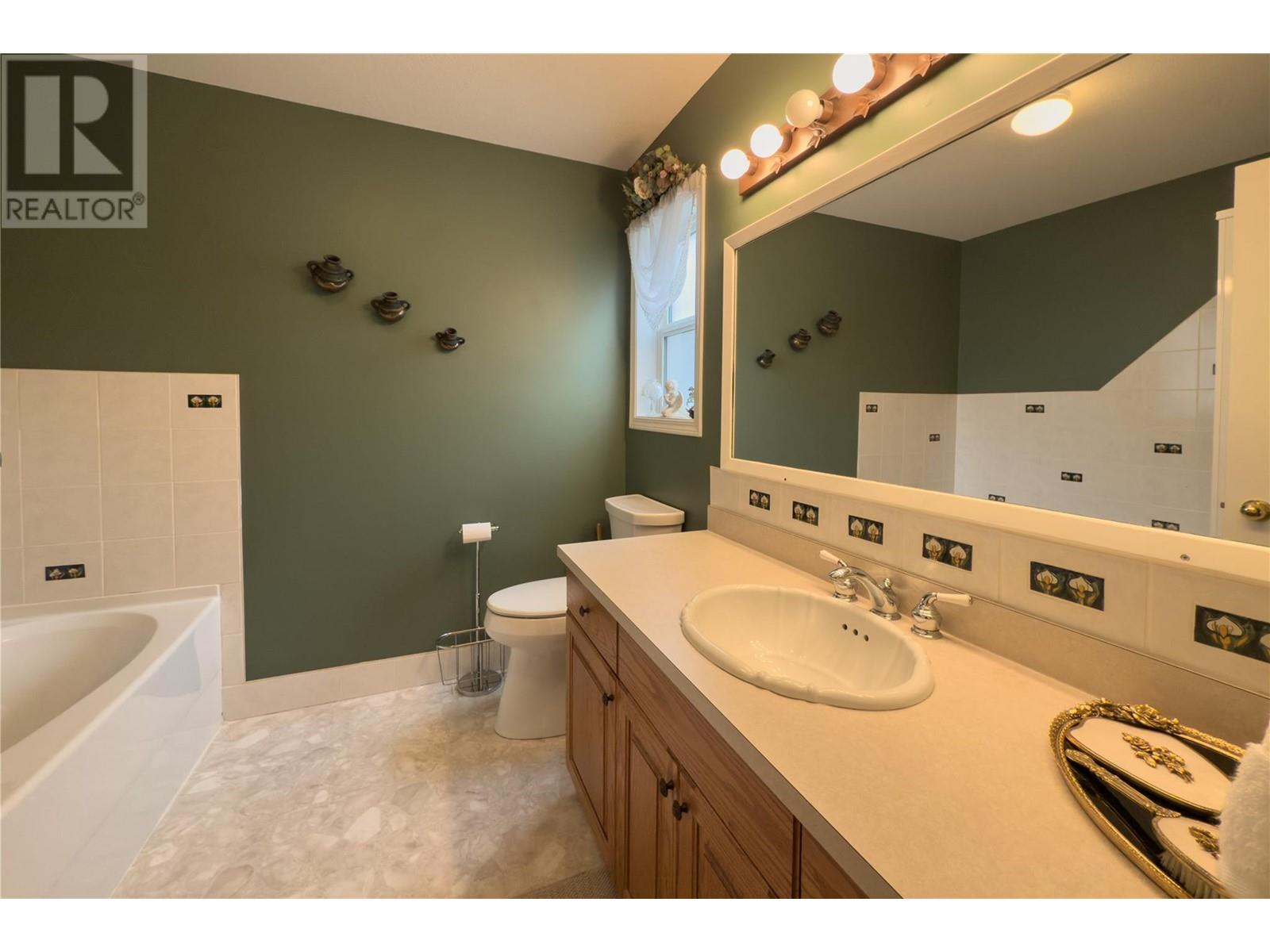 422 Riverglen Drive, Golden, British Columbia  V0A 1H0 - Photo 10 - 10338869