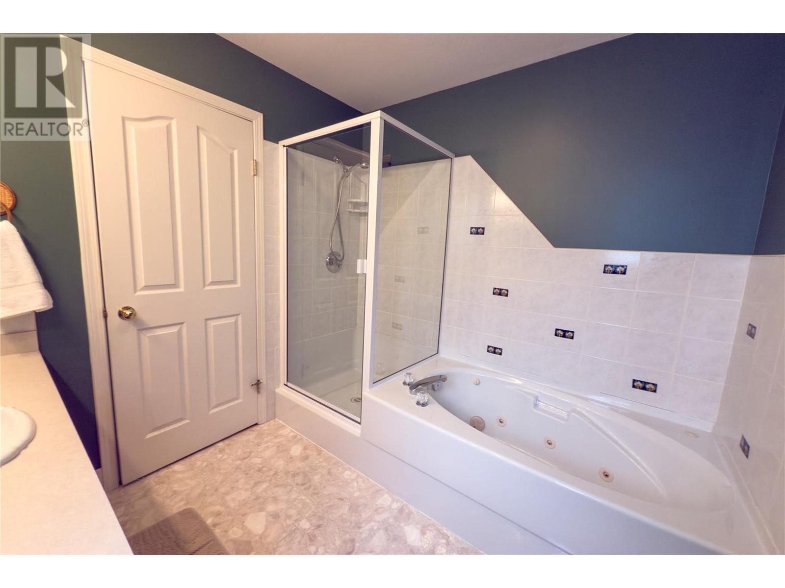 422 Riverglen Drive, Golden, British Columbia  V0A 1H0 - Photo 11 - 10338869