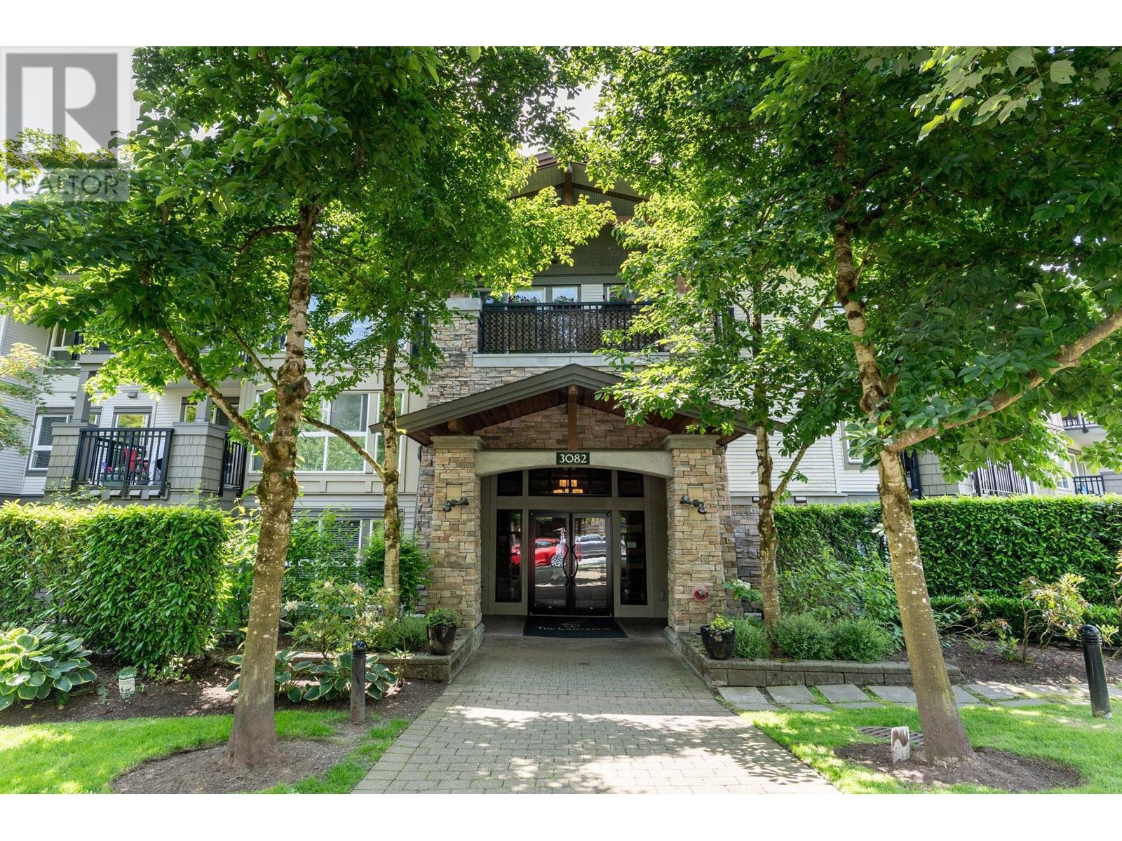 411 3082 DAYANEE SPRINGS BOULEVARD, Coquitlam, British Columbia