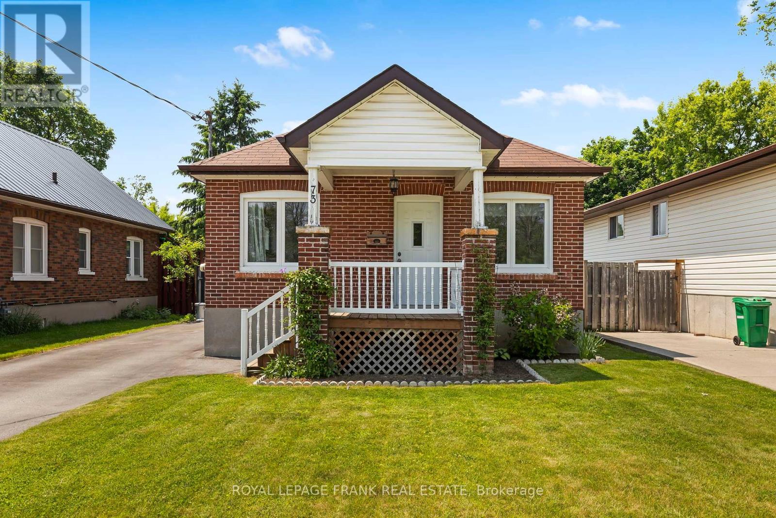 73 Pine Street, Peterborough Central, Ontario  K9J 5A6 - Photo 1 - X12201082