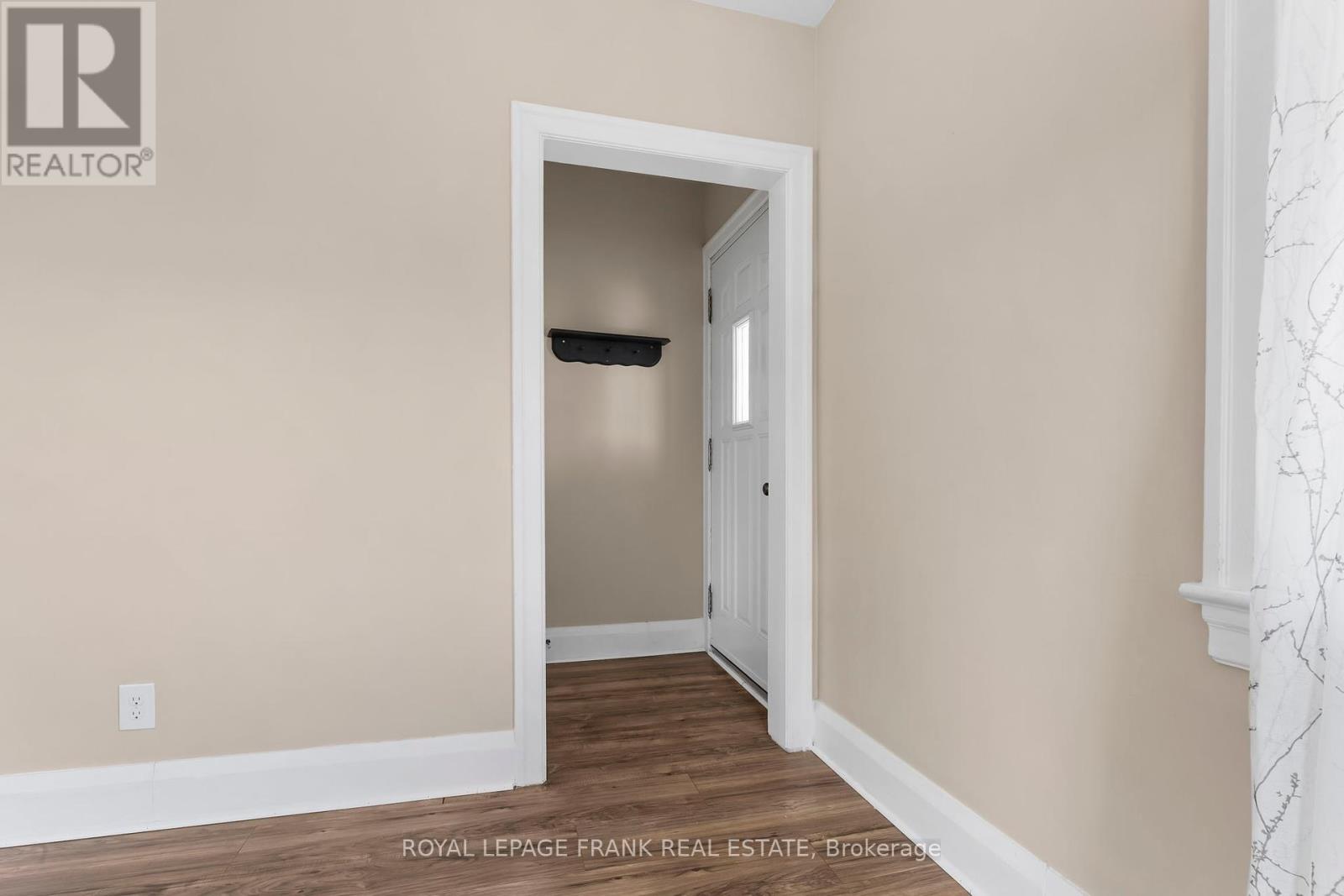 73 Pine Street, Peterborough Central, Ontario  K9J 5A6 - Photo 14 - X12201082