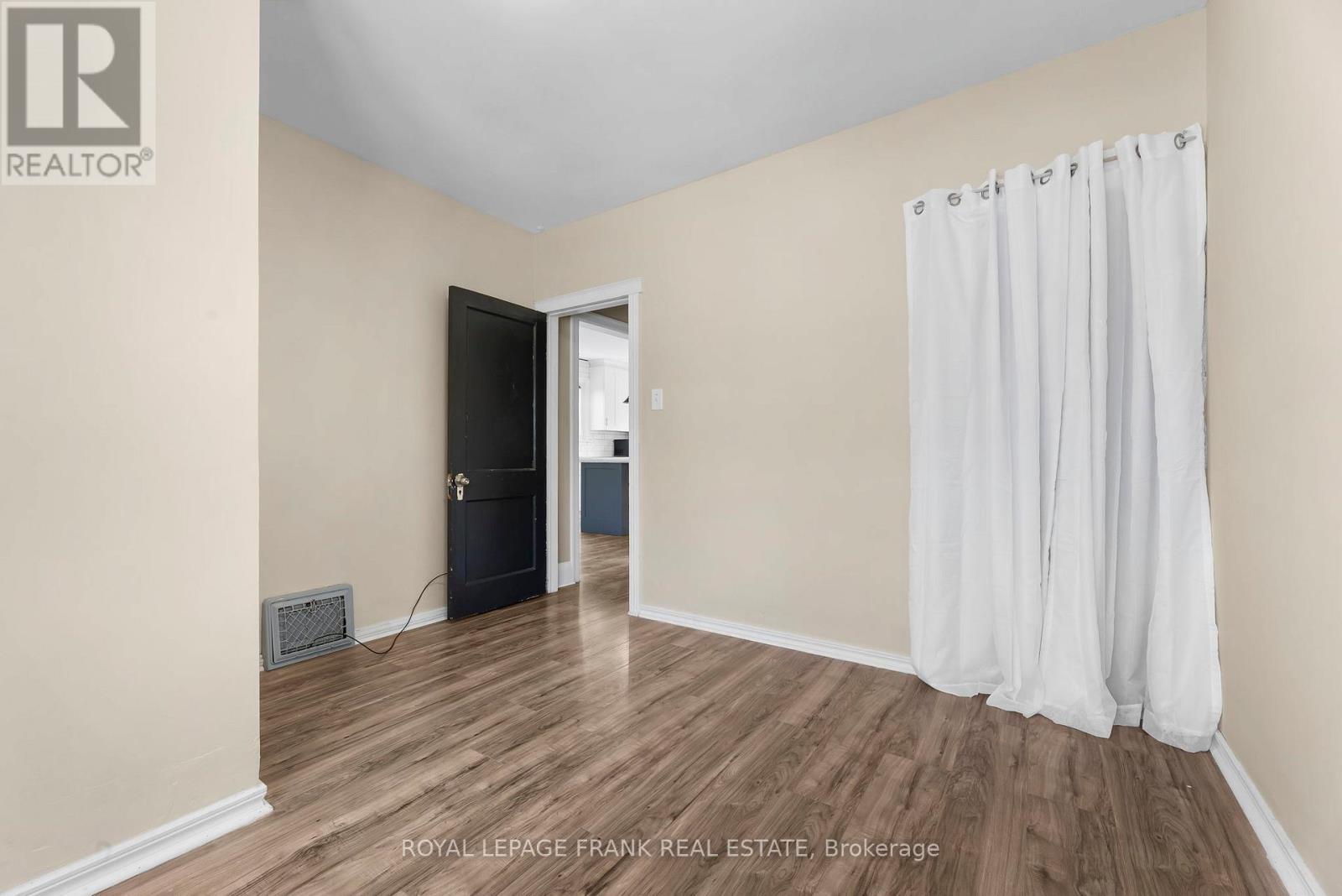 73 Pine Street, Peterborough Central, Ontario  K9J 5A6 - Photo 25 - X12201082