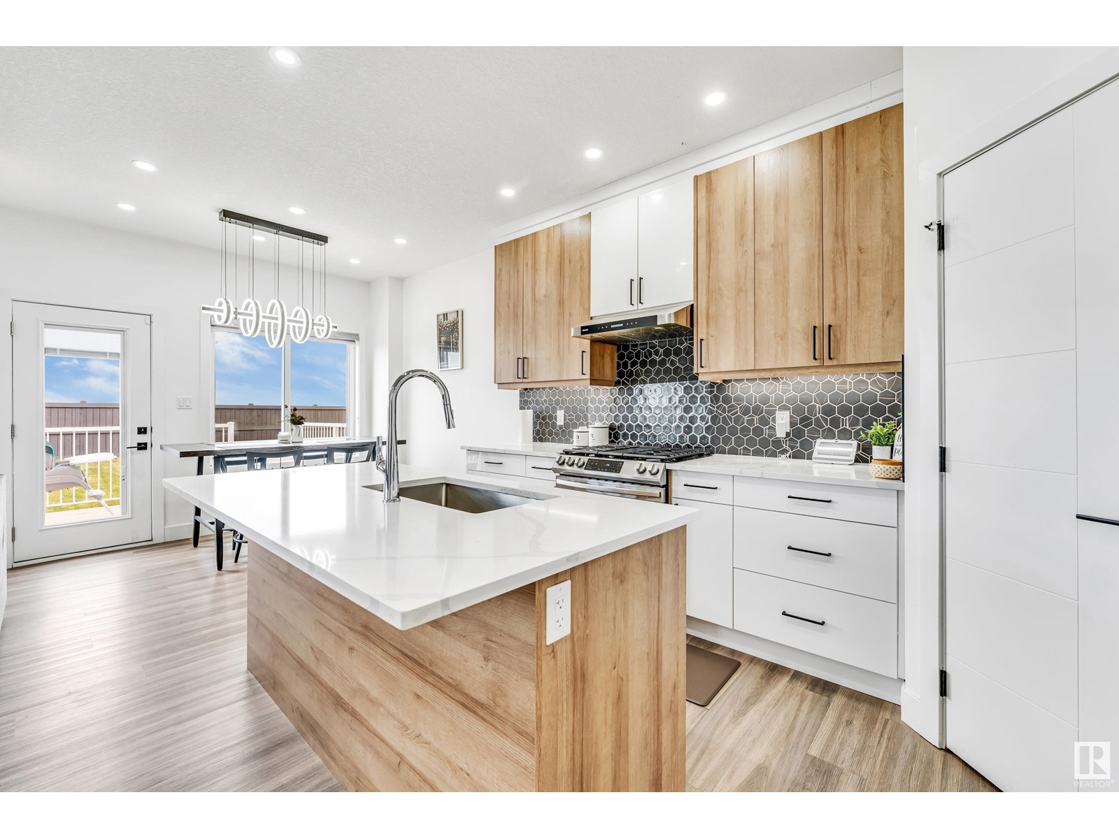 4816 177 Av Nw, Edmonton, Alberta  T5Y 3Y1 - Photo 13 - E4440761