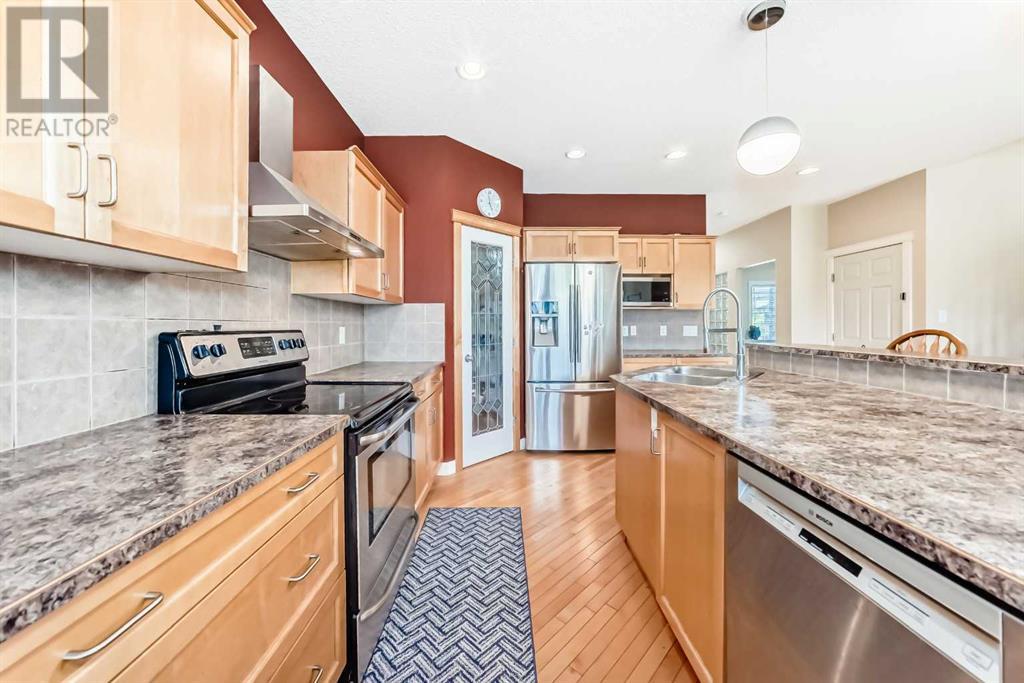 174 Brightonstone Landing Se, Calgary, Alberta  T2Z 4W3 - Photo 3 - A2224936