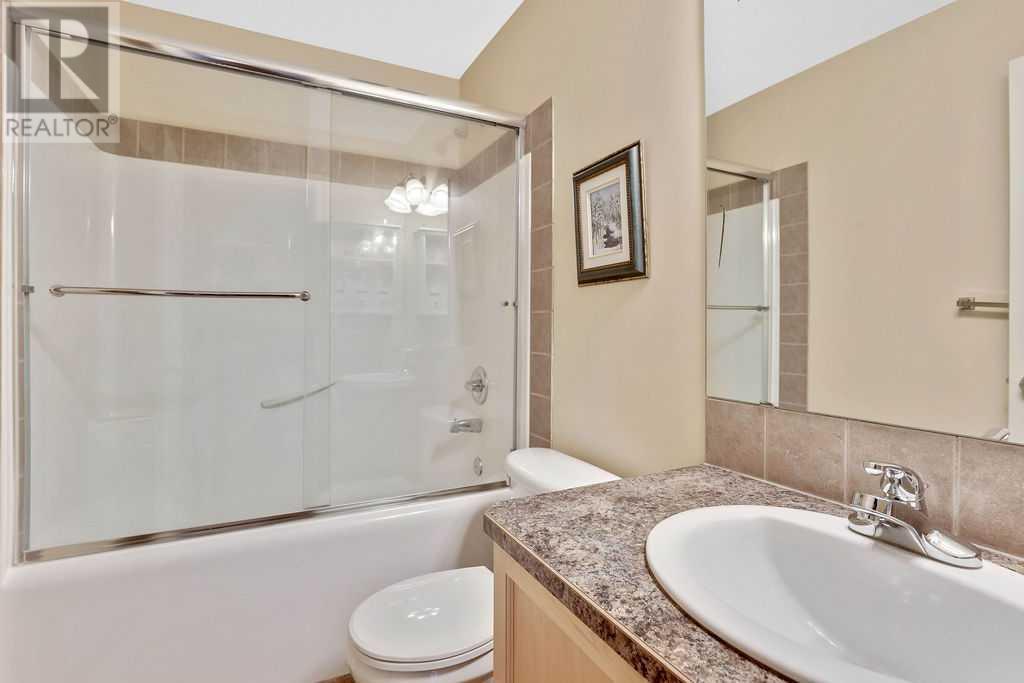 174 Brightonstone Landing Se, Calgary, Alberta  T2Z 4W3 - Photo 11 - A2224936