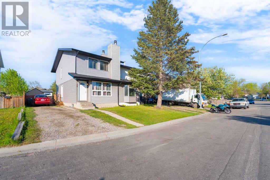 12 Falmead Bay NE, Calgary, Alberta