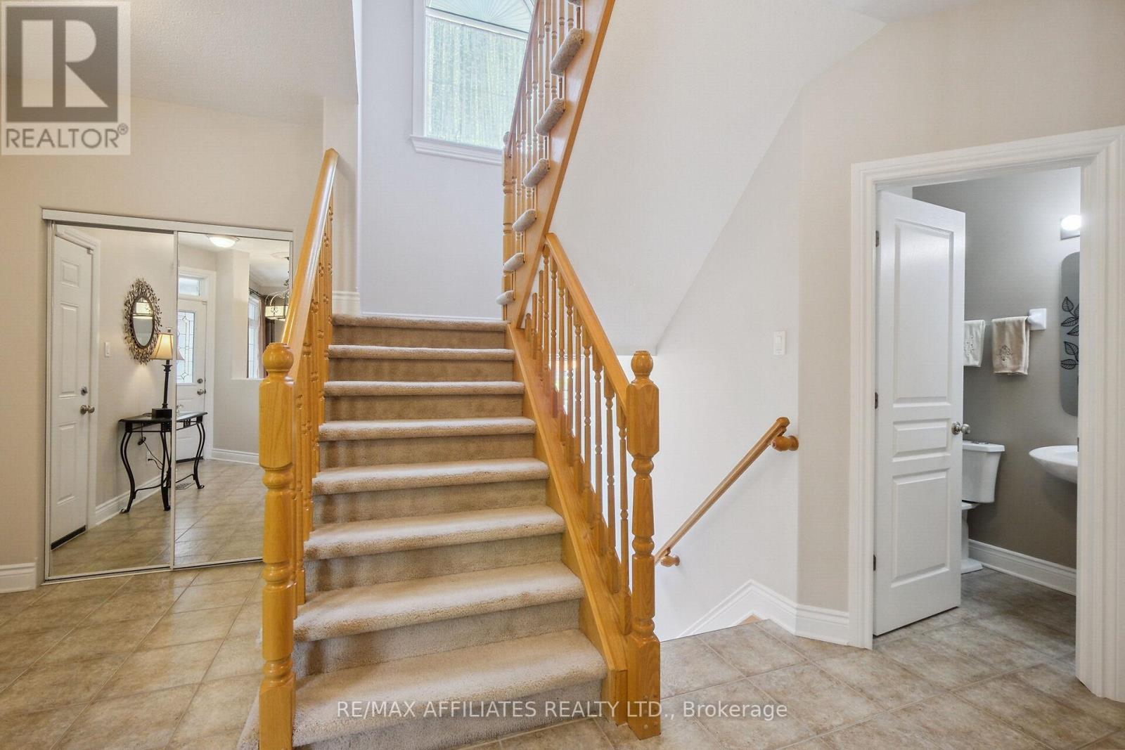 176 Topaze Crescent, Clarence-Rockland, Ontario  K4K 0E2 - Photo 8 - X12201099