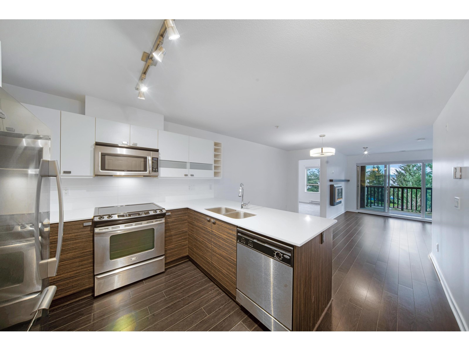310 21009 56 Avenue, Langley, British Columbia  V3A 0C9 - Photo 2 - R3012205