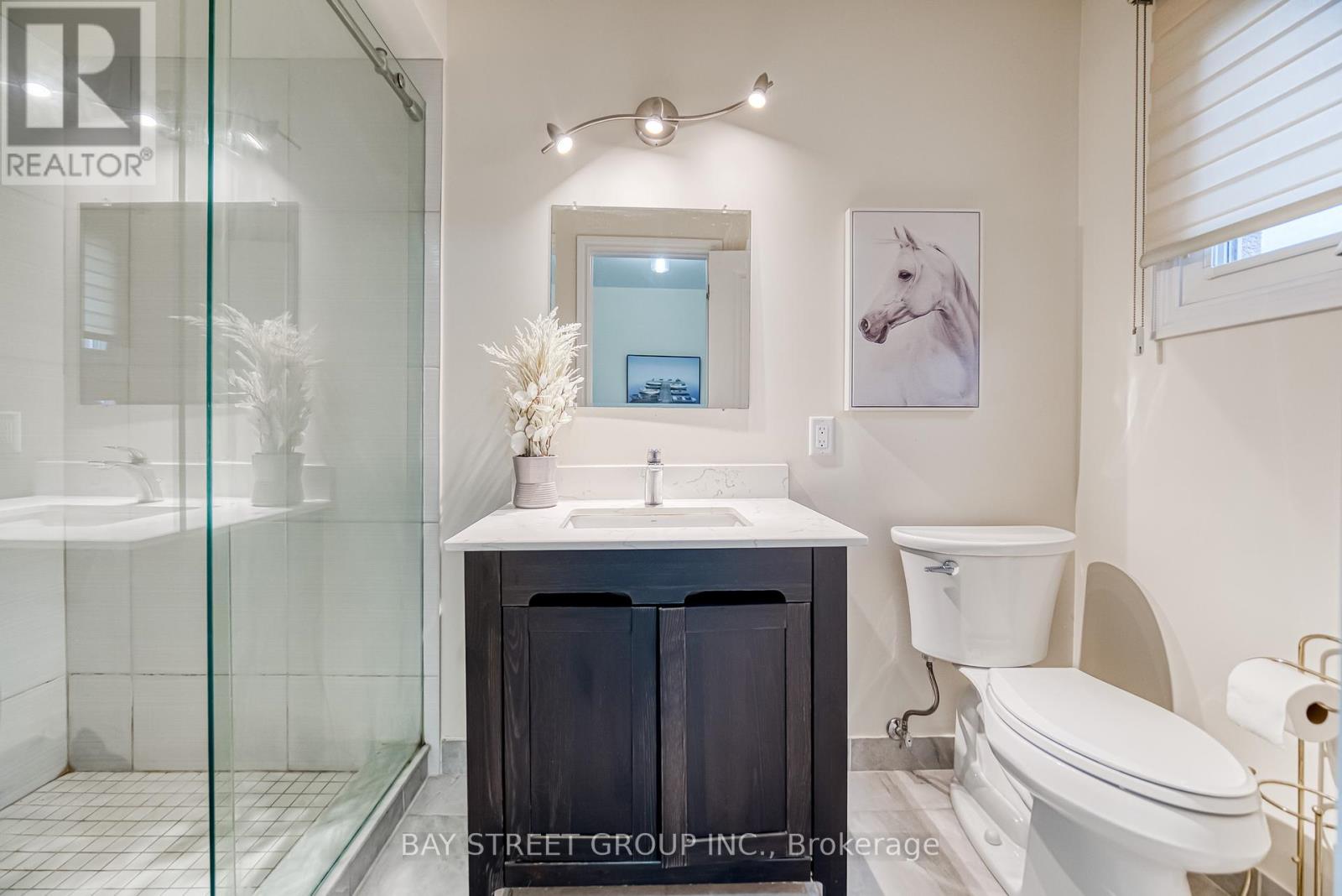 627 Conacher Drive, Toronto, Ontario  M2M 3N2 - Photo 21 - C12200999