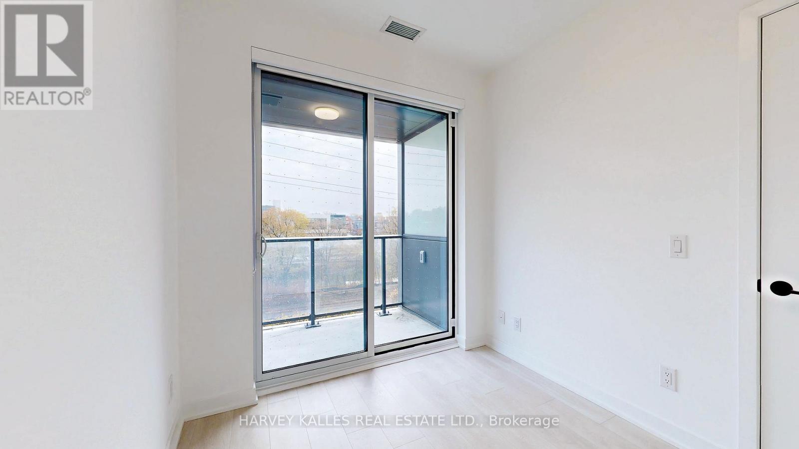 201 - 5 Defries Street, Toronto, Ontario  M5A 0W7 - Photo 13 - C12201009