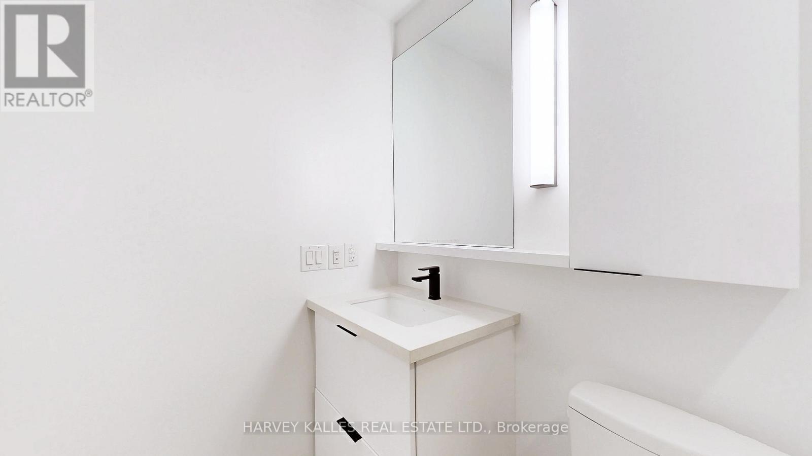 201 - 5 Defries Street, Toronto, Ontario  M5A 0W7 - Photo 28 - C12201009