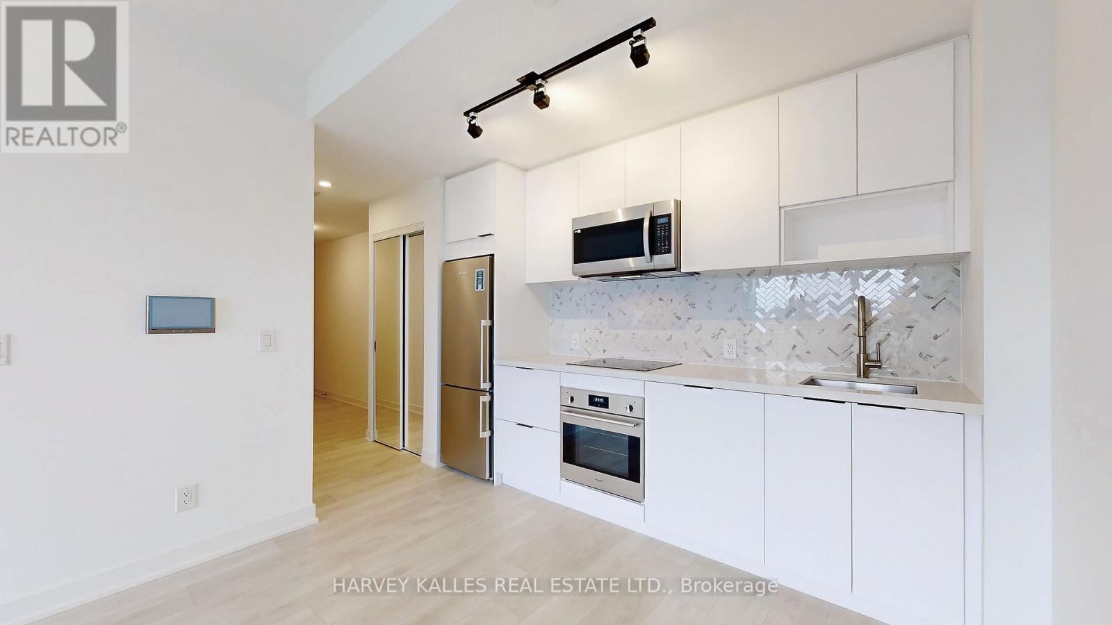 201 - 5 Defries Street, Toronto, Ontario  M5A 0W7 - Photo 7 - C12201009