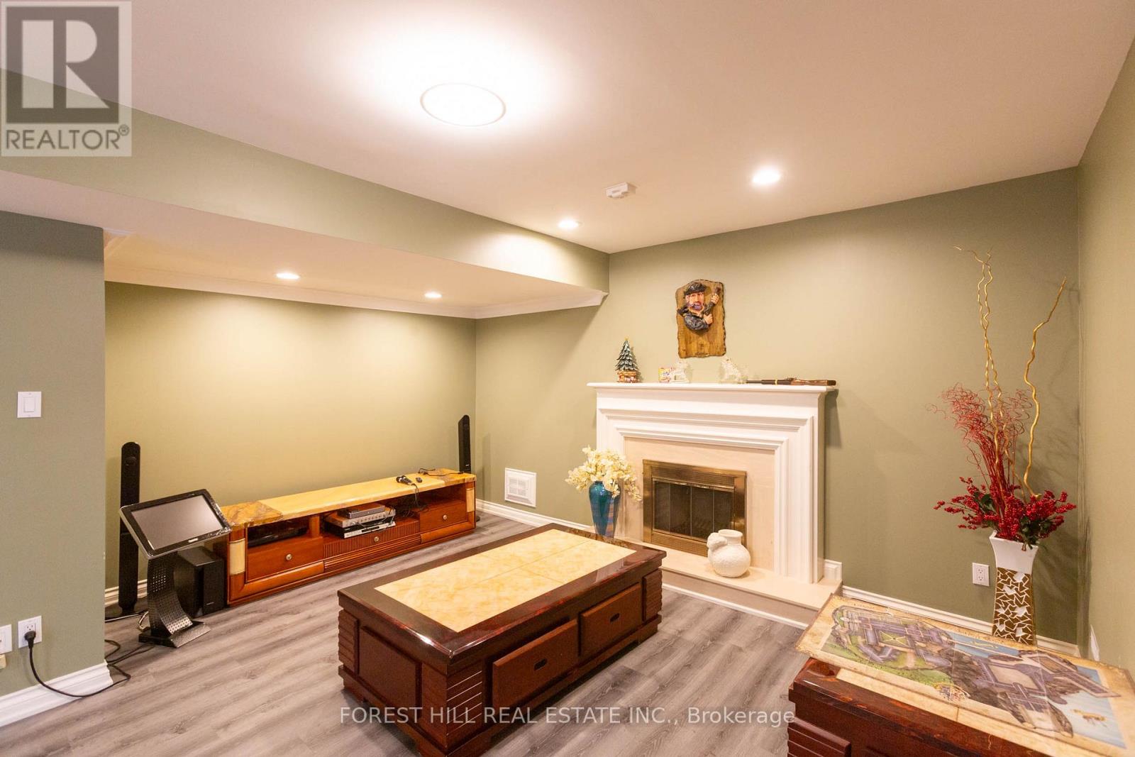 189 Alfred Avenue, Toronto, Ontario  M2N 3J5 - Photo 32 - C12201024