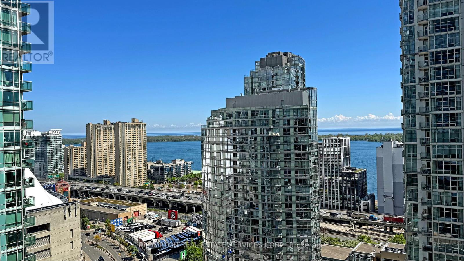 2708 - 1 Concord Cityplace Way, Toronto, Ontario  M5V 0X3 - Photo 23 - C12201034