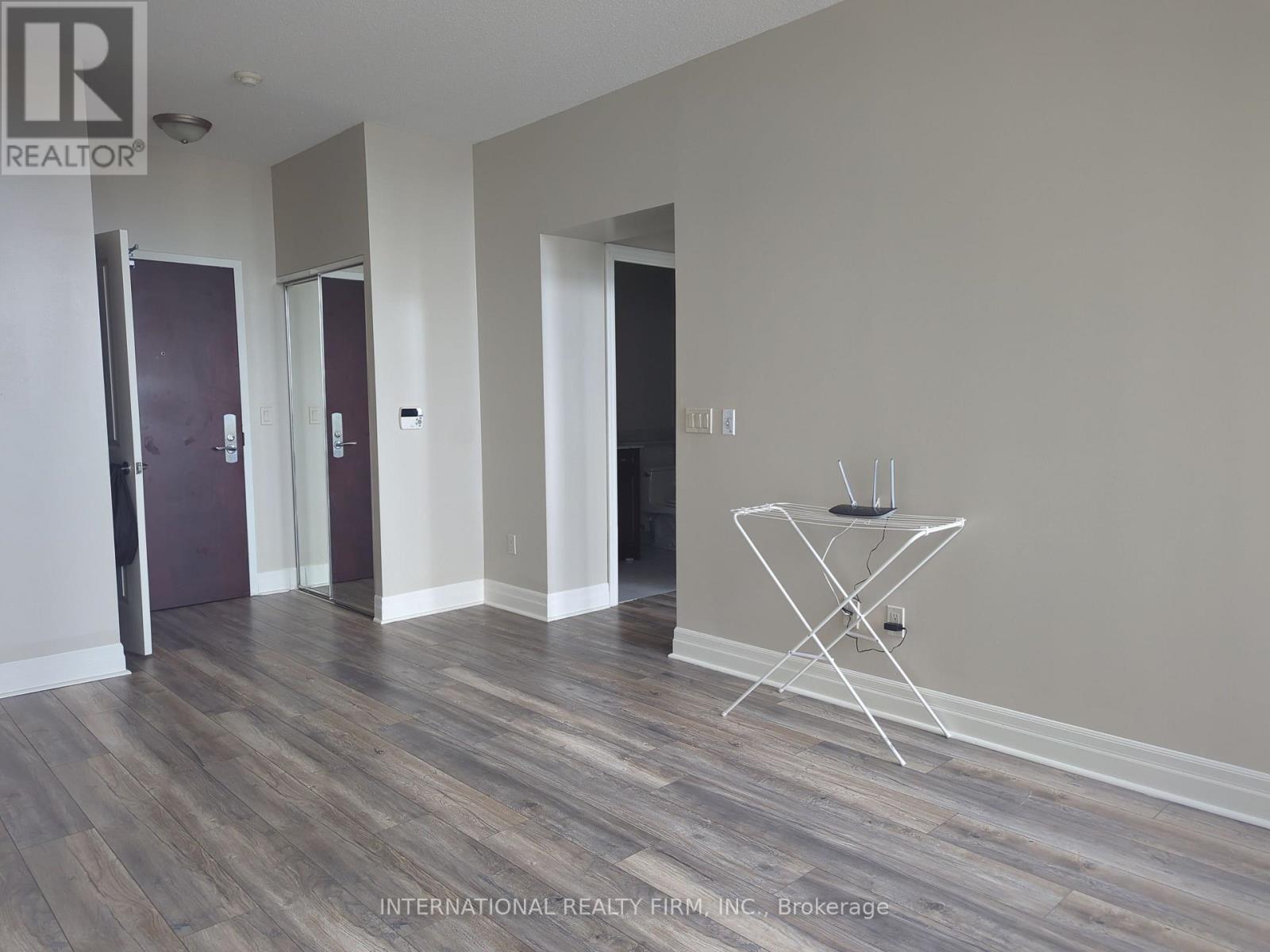 2802 - 35 Balmuto Street, Toronto, Ontario  M4Y 0A3 - Photo 10 - C12201038
