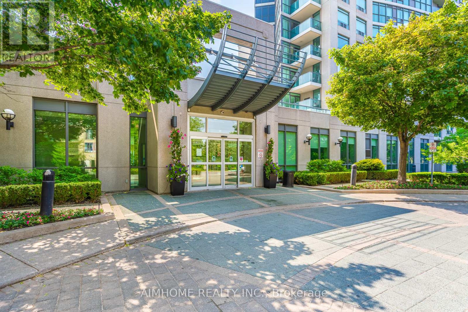 1106 - 30 Harrison Garden Boulevard, Toronto, Ontario  M2N 7A9 - Photo 3 - C12201039