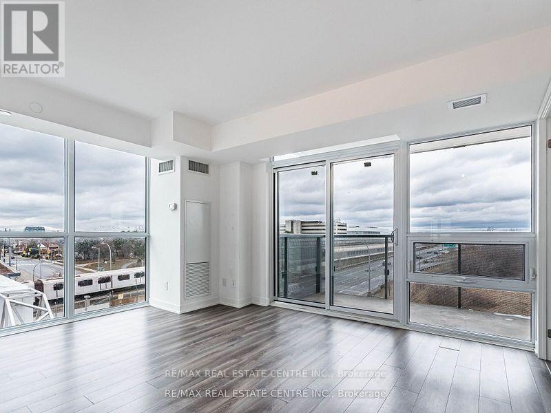 605 - 120 Varna Drive, Toronto, Ontario  M6A 0B3 - Photo 11 - C12201042
