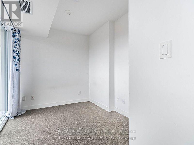 605 - 120 Varna Drive, Toronto, Ontario  M6A 0B3 - Photo 13 - C12201042