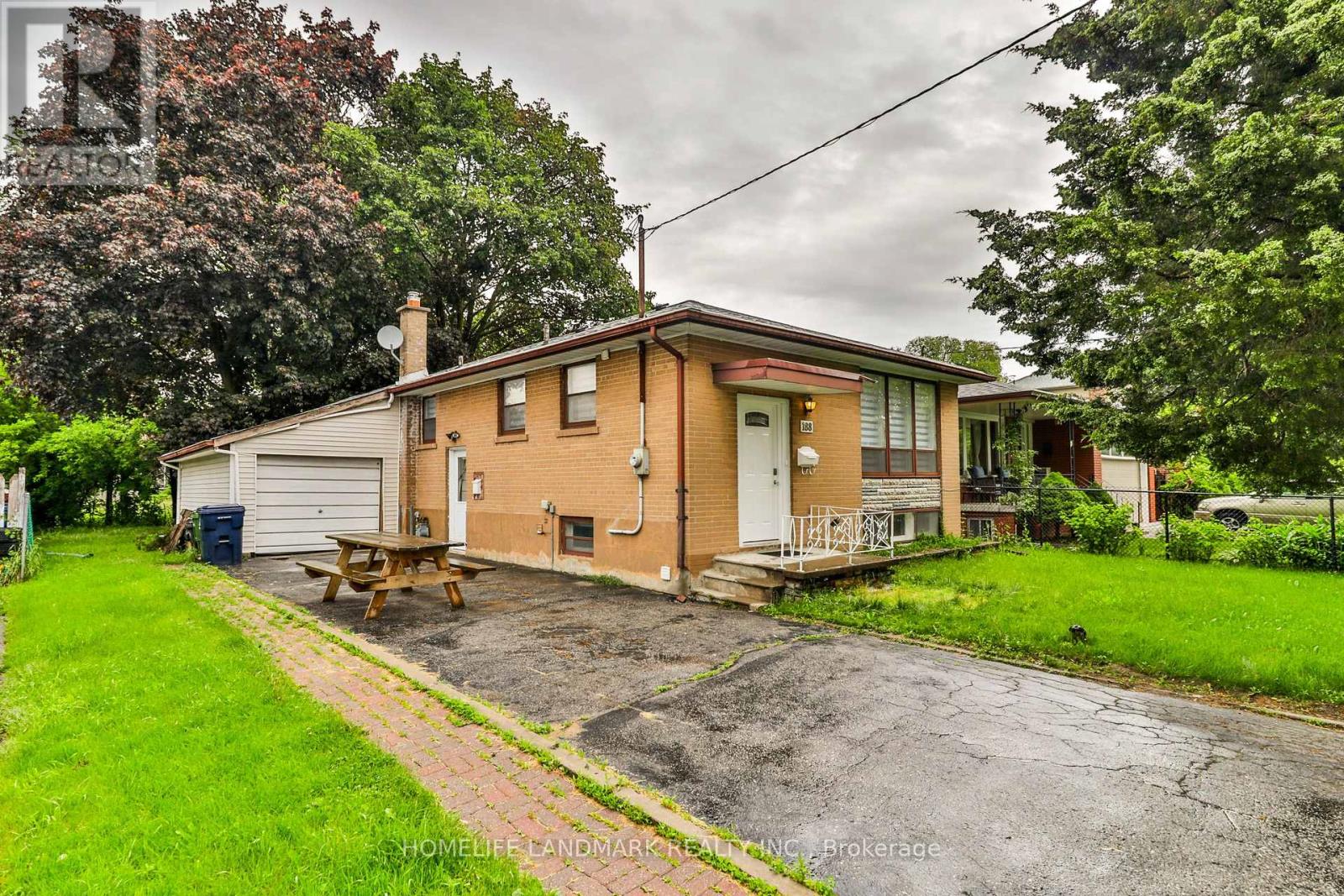 Main Floor Only - 188 Pleasant Avenue, Toronto, Ontario  M2M 1M3 - Photo 17 - C12201069