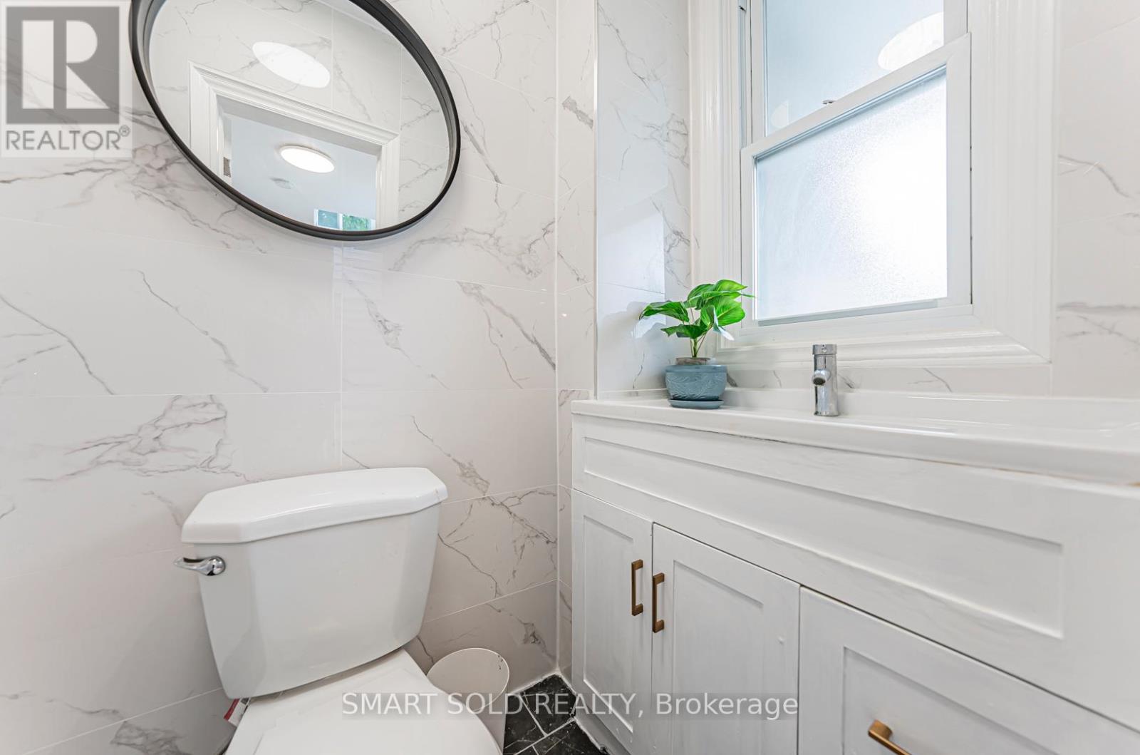 18 Cadillac Avenue, Toronto, Ontario  M3H 1R9 - Photo 25 - C12201077