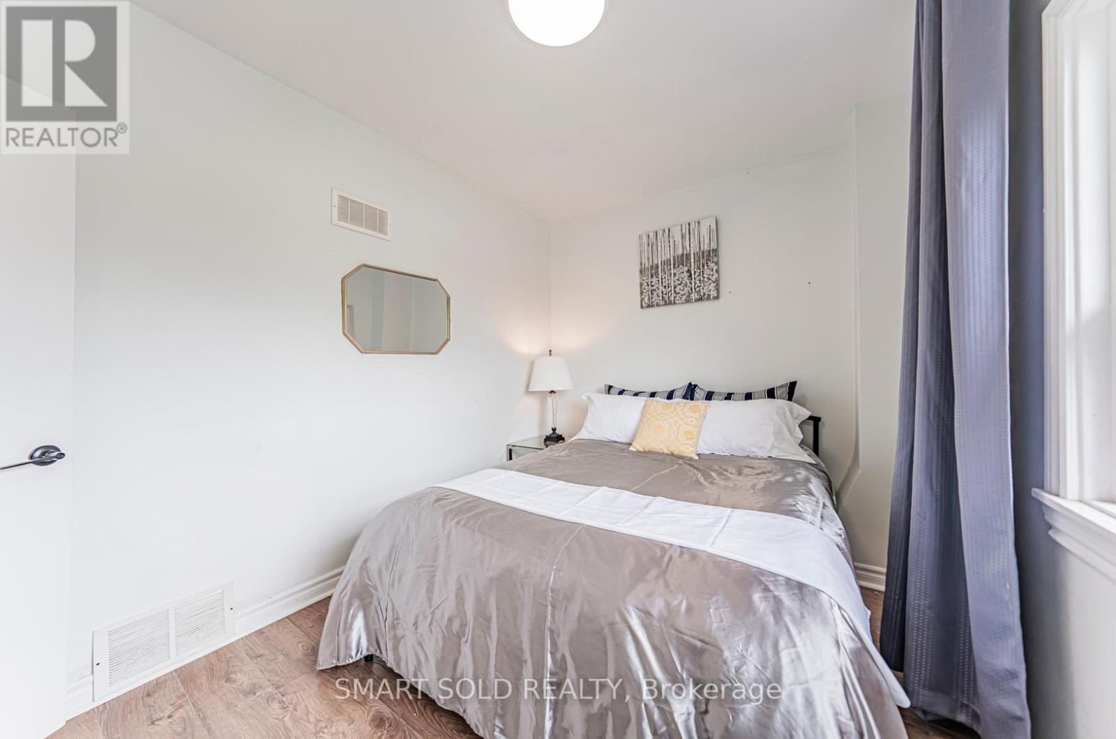 18 Cadillac Avenue, Toronto, Ontario  M3H 1R9 - Photo 28 - C12201077