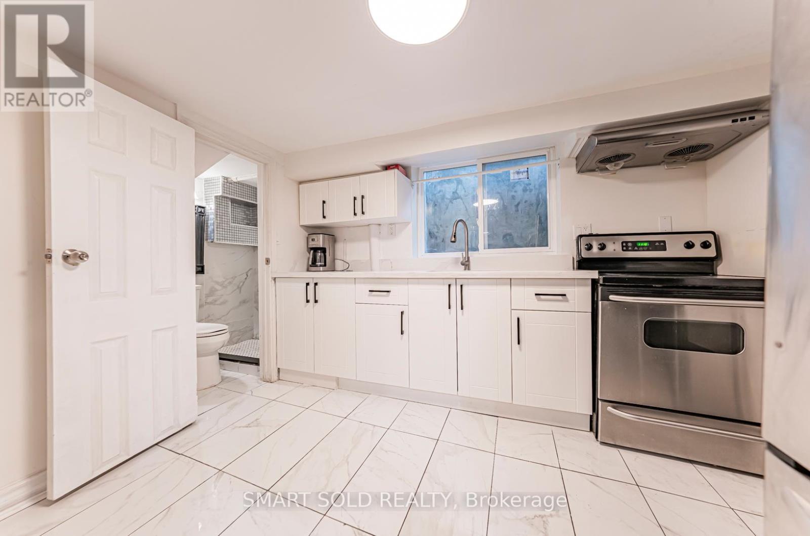 18 Cadillac Avenue, Toronto, Ontario  M3H 1R9 - Photo 41 - C12201077