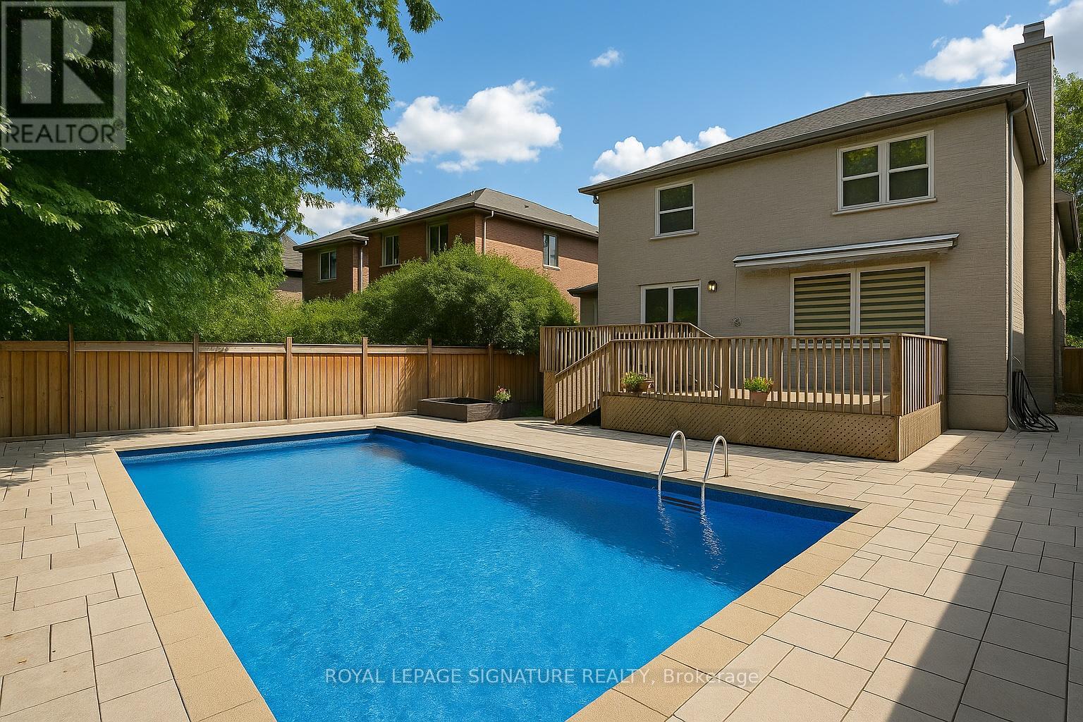 518 Cranbrooke Avenue, Toronto, Ontario  M5M 1N8 - Photo 2 - C12201080