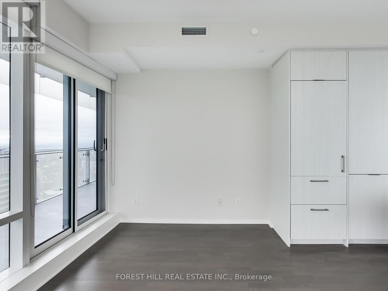 6001 - 1 Bloor Street E, Toronto, Ontario  M4W 0A8 - Photo 24 - C12201098