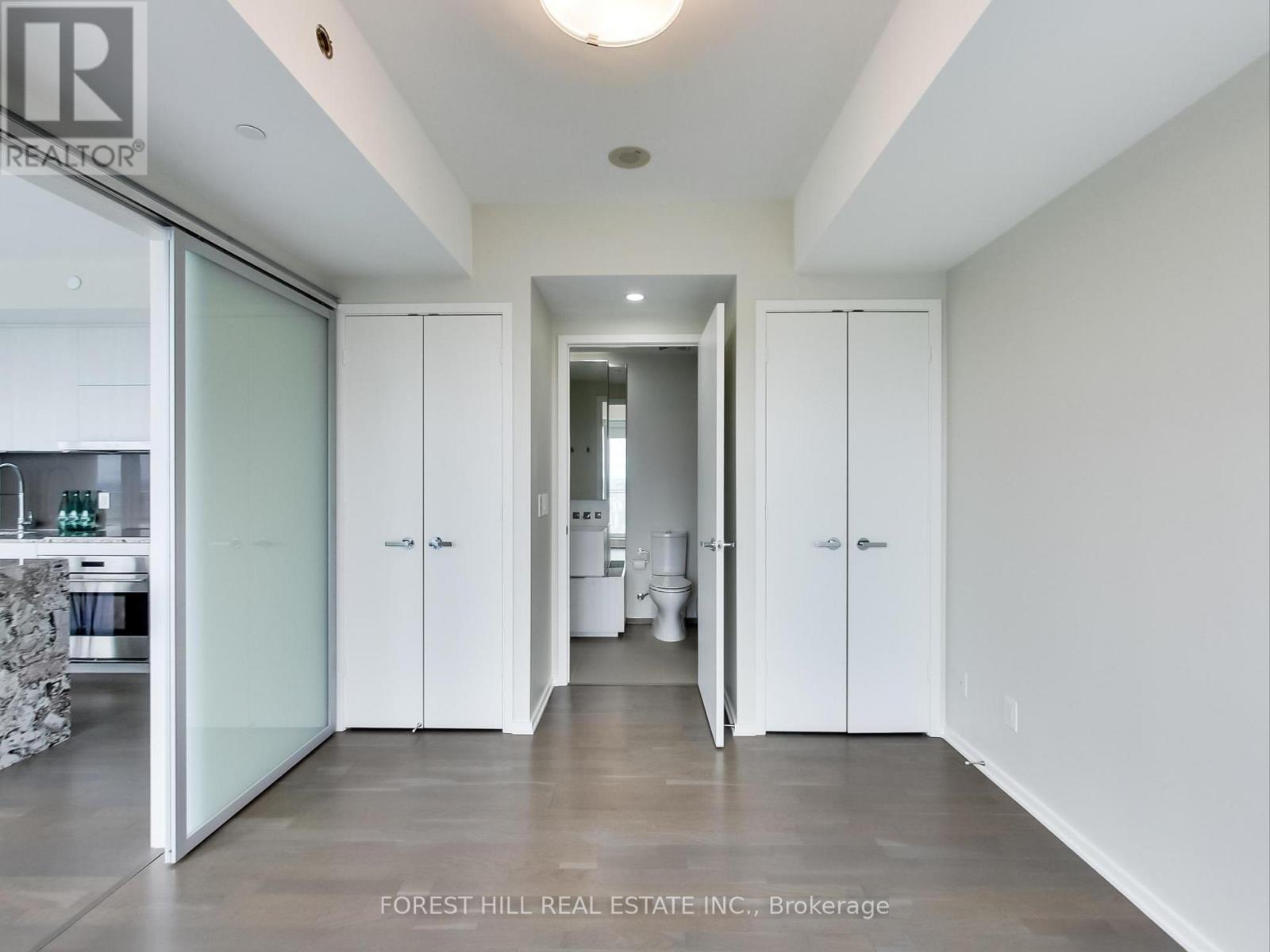6001 - 1 Bloor Street E, Toronto, Ontario  M4W 0A8 - Photo 31 - C12201098