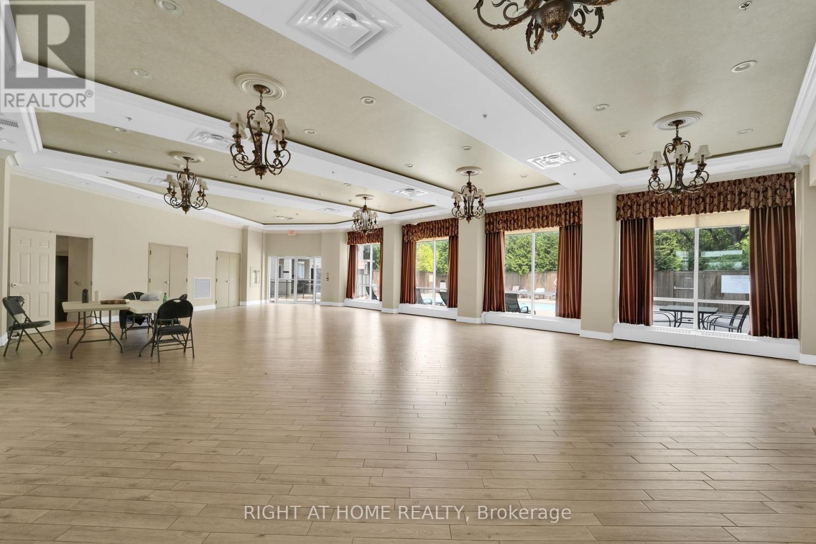 710 - 2 Maison Parc Court, Vaughan (Lakeview Estates), Ontario  L4J 9K4 - Photo 23 - N12201000