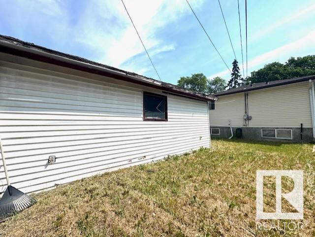 Property at 11418 91 ST NW image 5