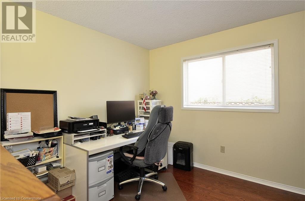 61 Harwood Road, Cambridge, Ontario  N1S 4R9 - Photo 8 - 40738266