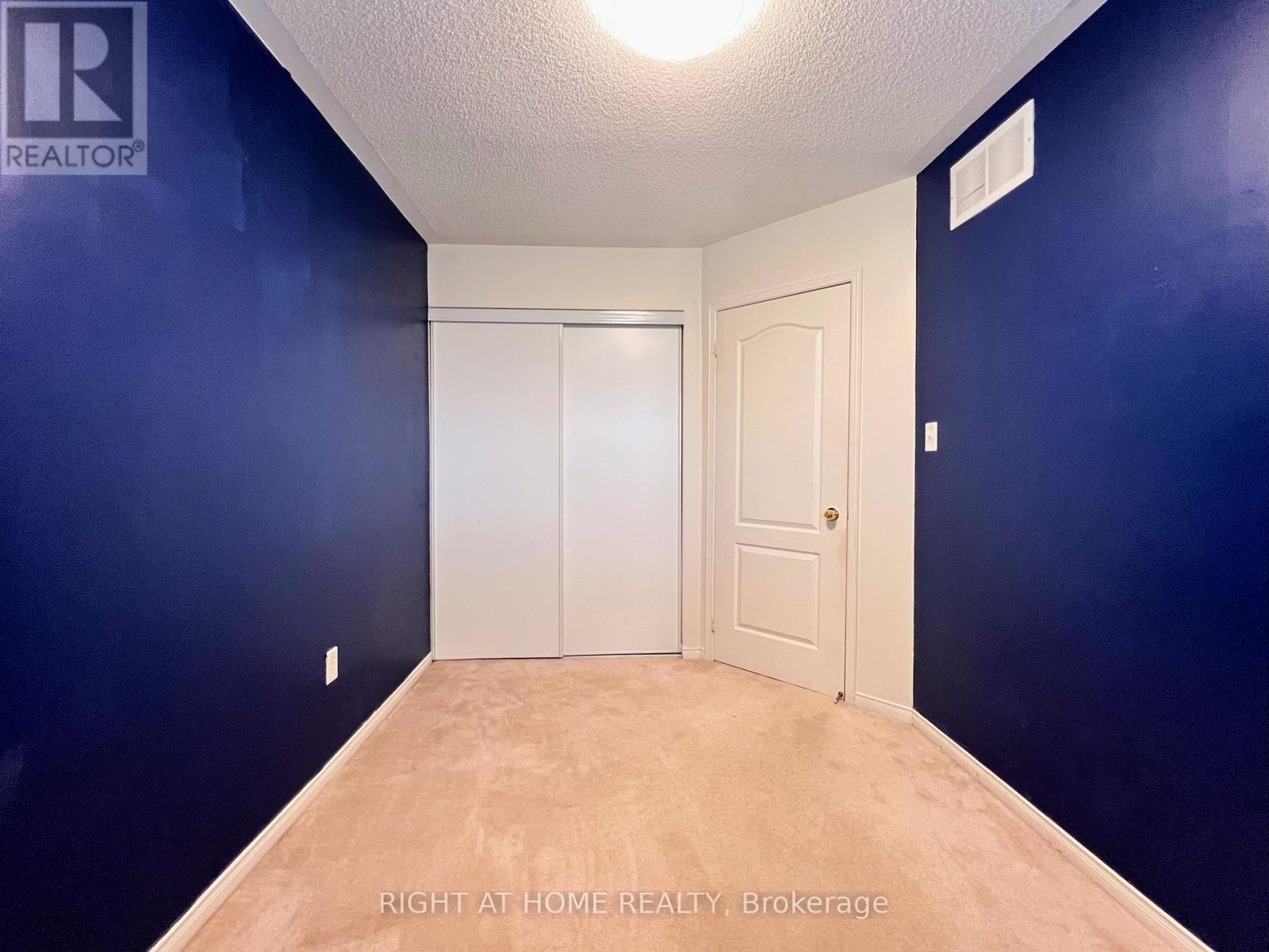 156 Fairhill Avenue, Brampton, Ontario  L7A 2H7 - Photo 26 - W12200991