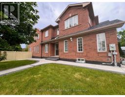 156 FAIRHILL AVENUE, Brampton, Ontario