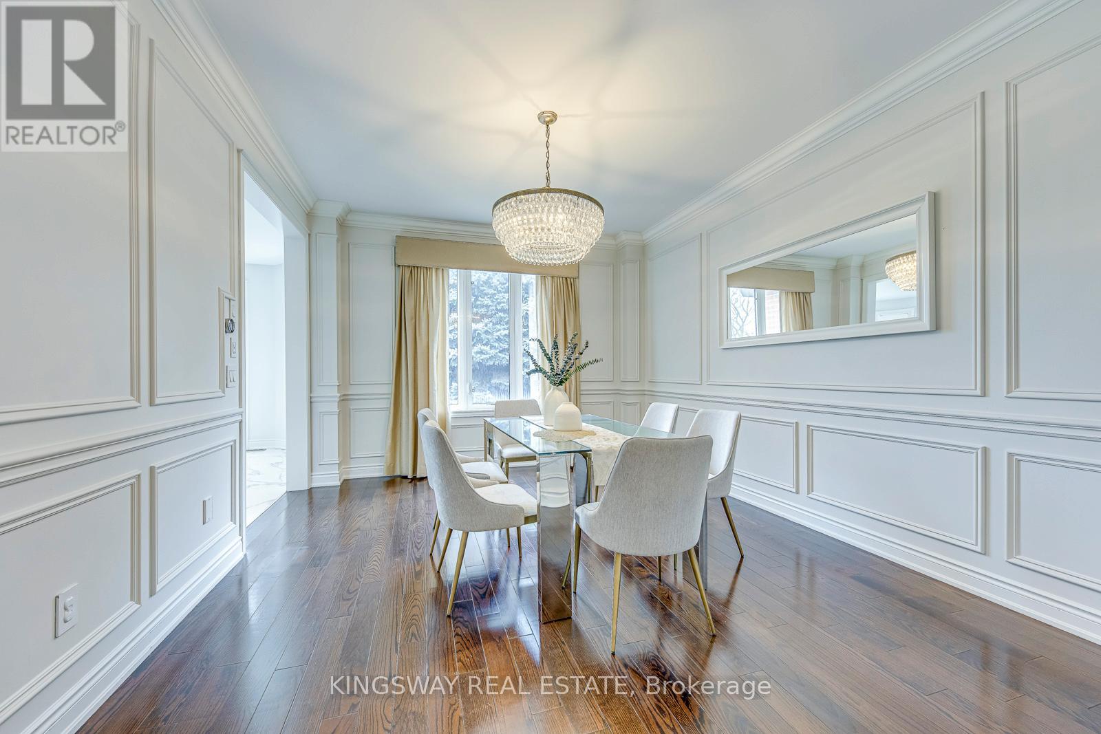 3232 Larry Crescent, Oakville, Ontario  L6M 0T1 - Photo 6 - W12201036