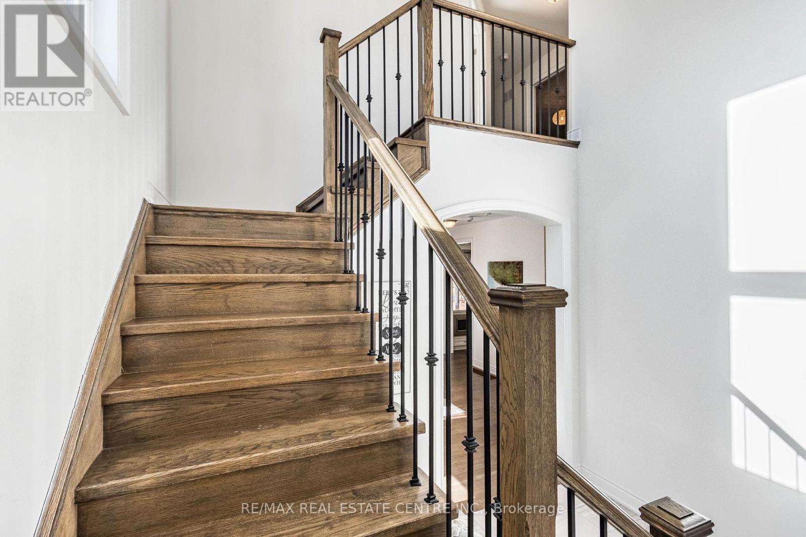 17 Prairie Creek Crescent, Brampton, Ontario  L6Y 6C9 - Photo 14 - W12201040