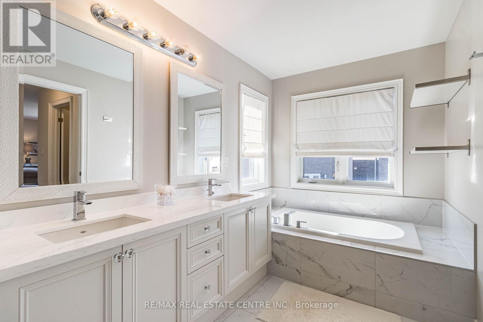 17 Prairie Creek Crescent, Brampton, Ontario  L6Y 6C9 - Photo 18 - W12201040