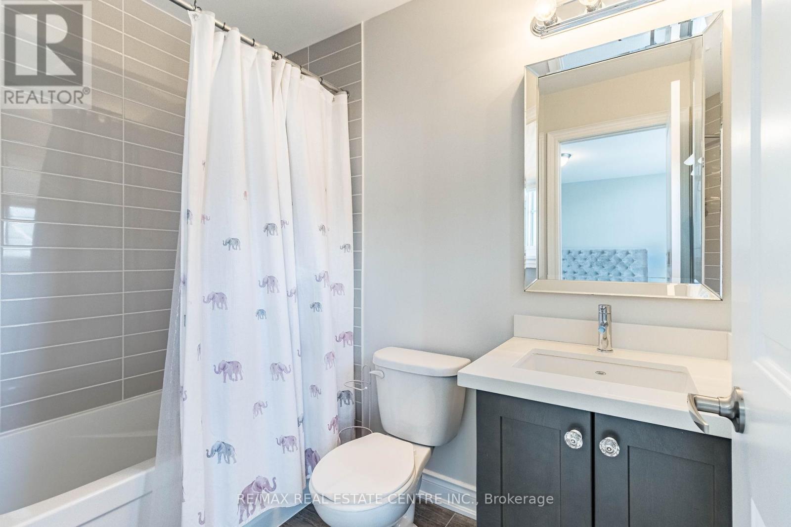 17 Prairie Creek Crescent, Brampton, Ontario  L6Y 6C9 - Photo 20 - W12201040