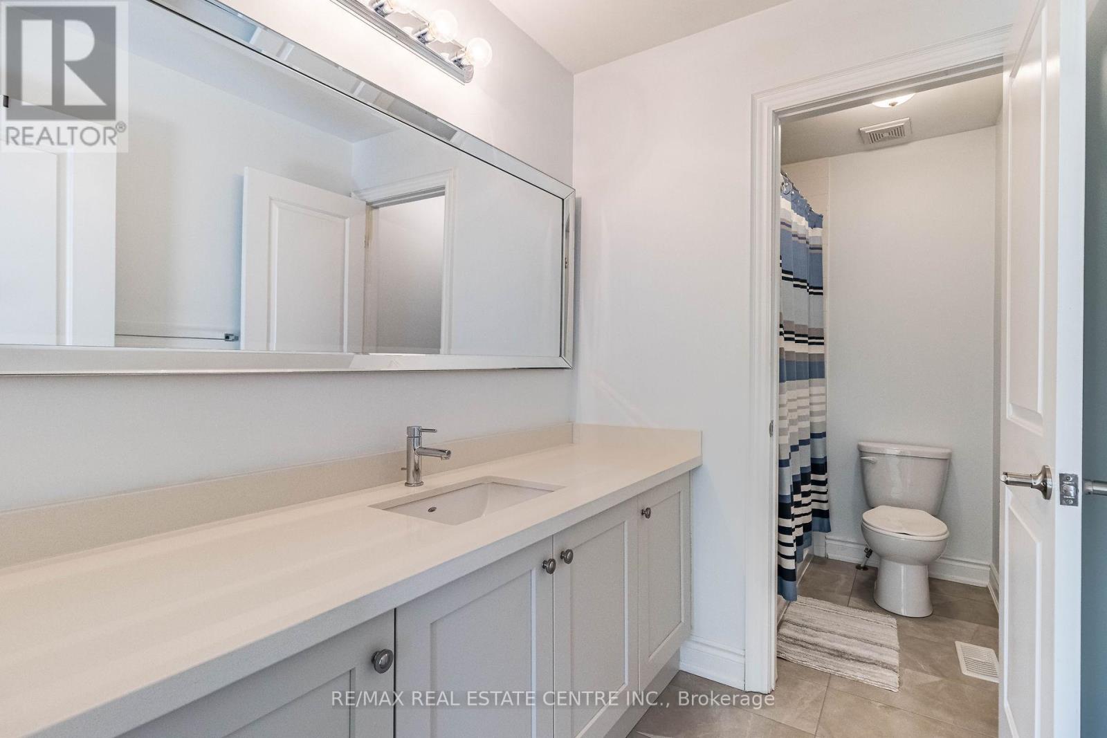 17 Prairie Creek Crescent, Brampton, Ontario  L6Y 6C9 - Photo 24 - W12201040
