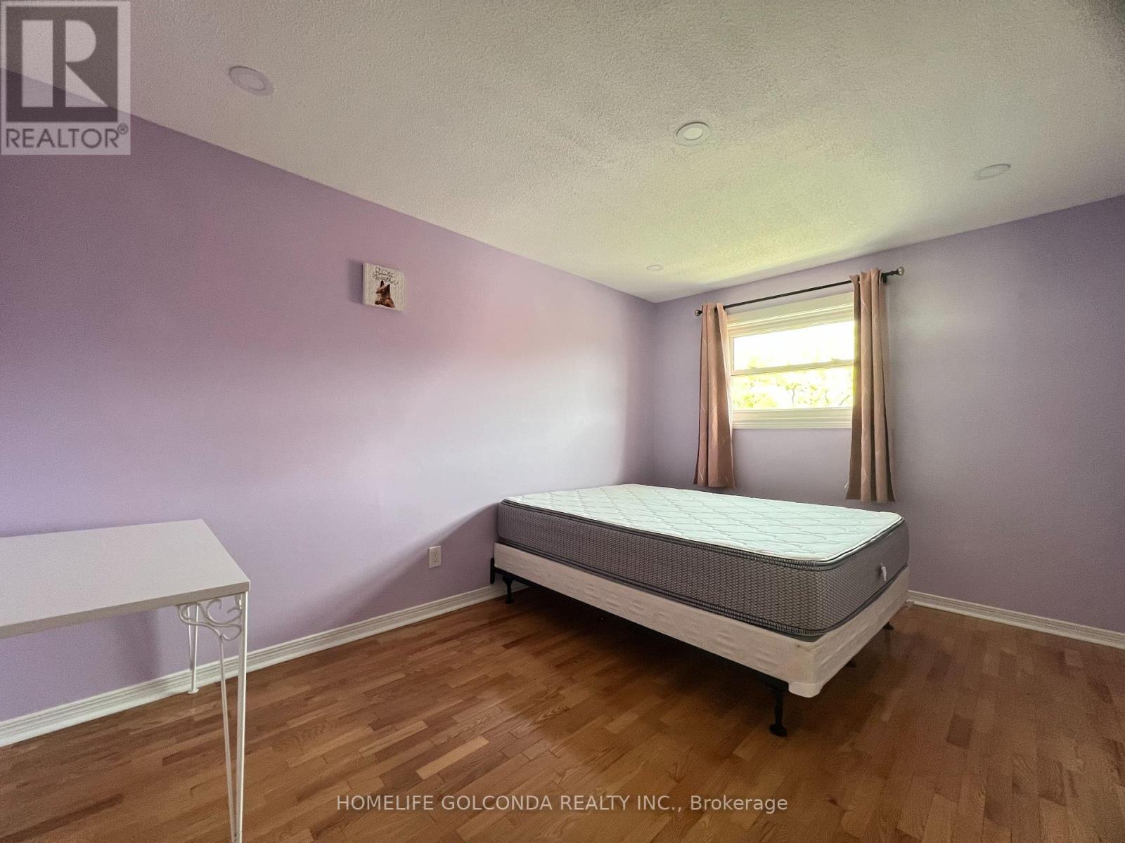 Upper - 5404 Heritage Hills Boulevard, Mississauga, Ontario  L5R 2J4 - Photo 14 - W12201072