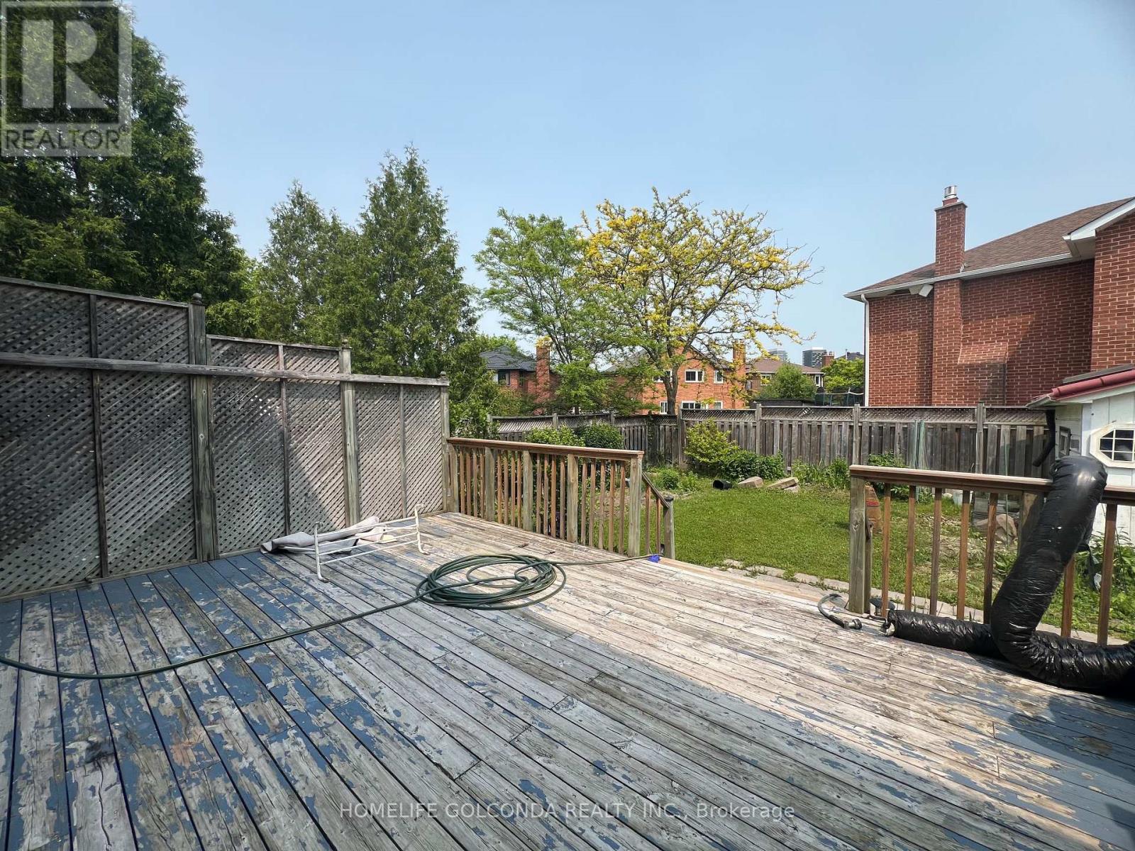 Upper - 5404 Heritage Hills Boulevard, Mississauga, Ontario  L5R 2J4 - Photo 18 - W12201072