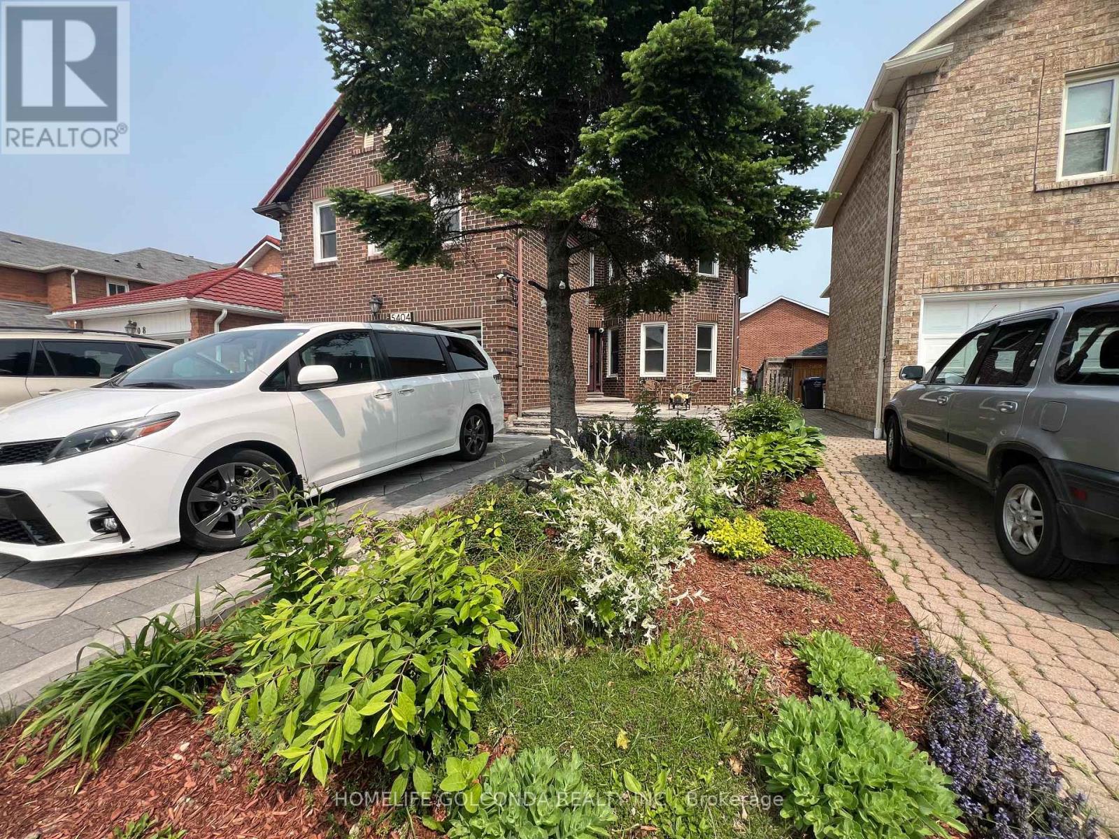 Upper - 5404 Heritage Hills Boulevard, Mississauga, Ontario  L5R 2J4 - Photo 20 - W12201072