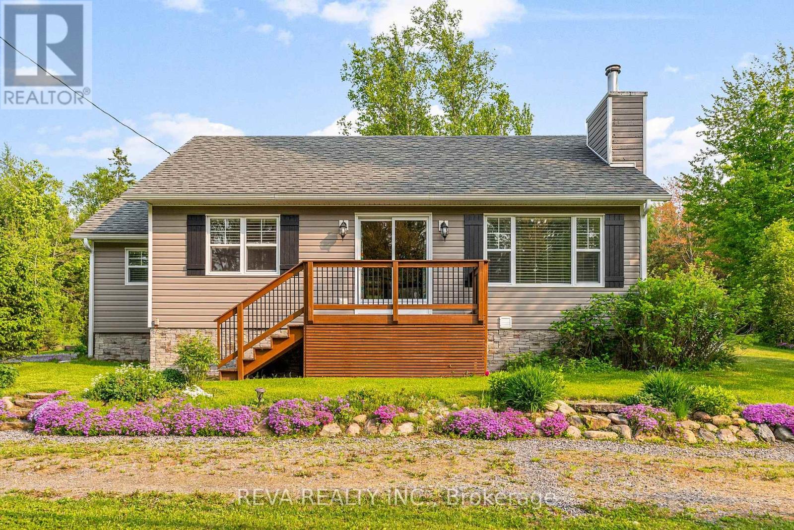 38 Anaf Road, Hastings Highlands, Ontario K0L 2S0 - Photo 2 - X12201102